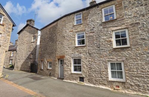 Kirkby Lonsdale House | Back Cottage