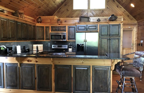 Black Bear Falls Cabin | Back To Nature - Black Bear Falls - Great Views - 3BR 4BA - Sleeps 8
