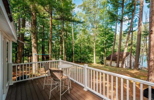 Mayfield House | Backwoods Cottage on Arbutus Lake