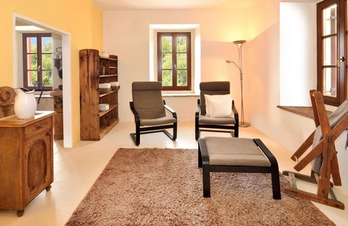 Bressanone Apartment | 'Bad Burgstall Apartment Gromml' with Mountain View & Shared Pool