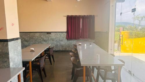 Gogunda Resort | Badal Valley Resort