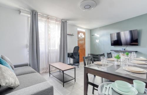 Aulnay-sous-Bois Apartment | Badalux - Paris, CDG, Expo Parc, StadeDeFrance