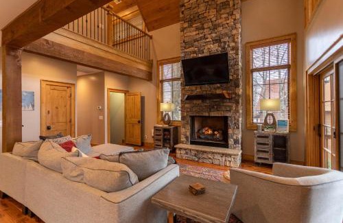 Banner Elk House | Bag End at Eagles Nest