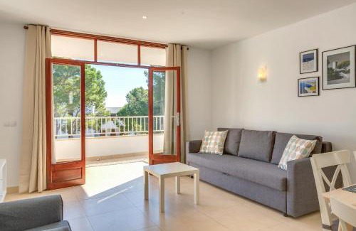 Camp de Mar Apartment | Bagari Apartments Camp de Mar
