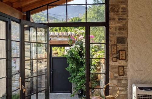 Gullubahce House | Bahab Guest House