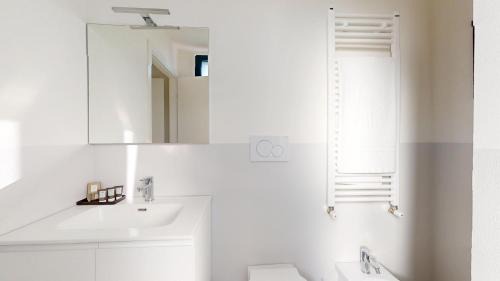 Marina Centro Apartment | Baia Petrea - 2 Nuovissime Suite in Marina Centro
