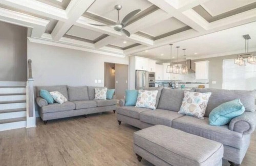 Atlantic Beach House | Bailey's Blue Ocean View
