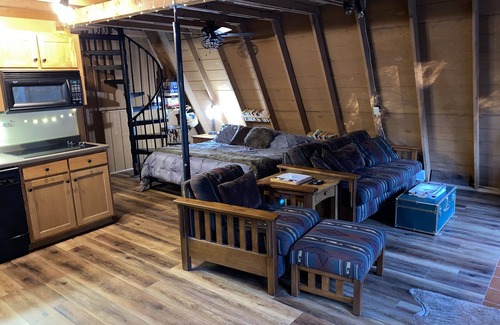 Baileys Harbor Cabin | Bailey's Harbor Cabin Secluded in Woods,Walking distance to Kangaroo Lake-DUPLEX
