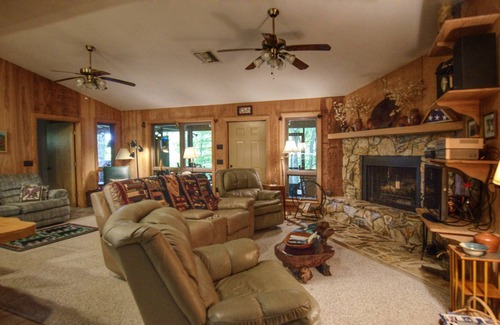 Whittier House | Bair's Lair - Mountain Views, Charming Cabin between Sylva and Cherokee.