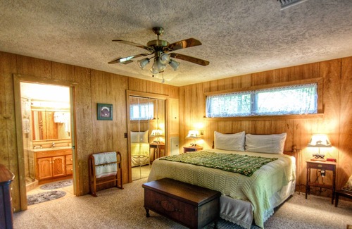 Whittier House | Bair's Lair - Mountain Views, Charming Cabin between Sylva and Cherokee.