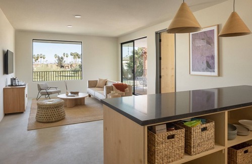 Warm Sands Hotel | Baja-Inspired Two-Bedroom Suite in the Heart of Palm Springs