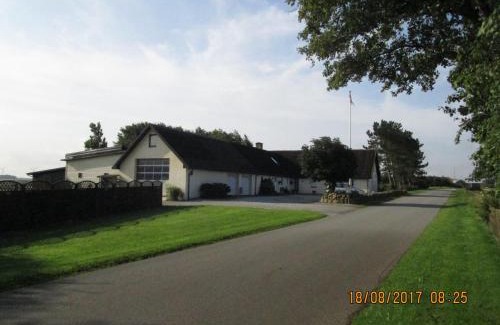 Spøttrup Bed & Breakfast | Bakkegården Homestay