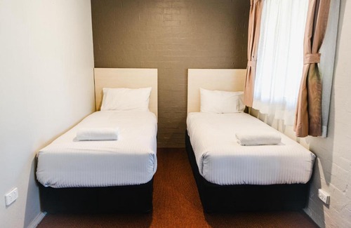 Bomaderry Hotel | Balan Village Motel