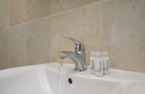 San Tommaso Tre Archi Apartment | [Balcone Vista Mare] Wi-fi A/c 2 bagni Parcheggi