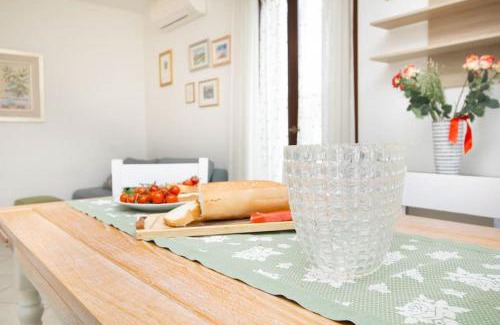 San Tommaso Tre Archi Apartment | [Balcone Vista Mare] Wi-fi A/c 2 bagni Parcheggi