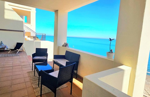 La Capellania Apartment | Balconies facing the sea