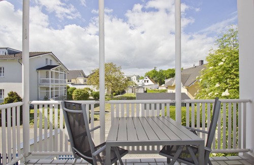 Gohren Apartment | Balcony, free use of the AHOI adventure pool and sauna - Villa Karola FeWo 15