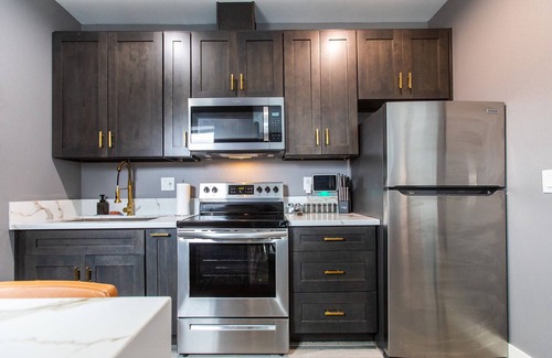 Mission Valley Apartment | Balcony-Studio-W/D-Walk-to-Restaurants&Park