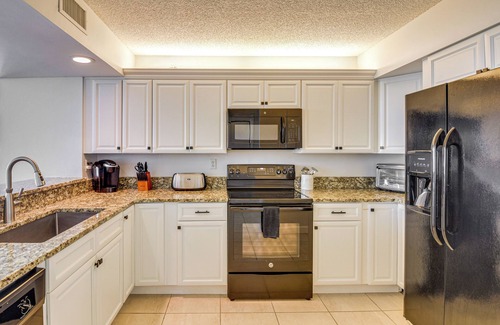 Daytona Beach Condo | Balcony w/Ocean Views: Daytona Beach Gem w/Perks