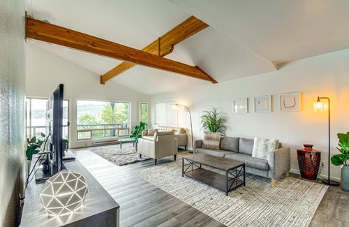 Adelma Beach House | Balcony with Bay Views Family Gem in Port Townsend