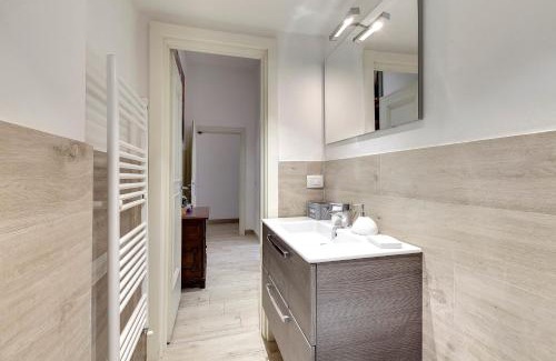Ricorboli Apartment | Baldovini Apartment by Mamo Florence