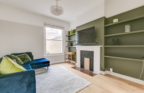 Nightingale House | Balham Stylish Family Friendly House and Garden