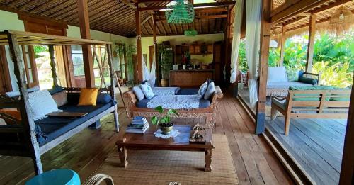 Suraberata Villa | Bali Beach Eco Villas Pondok Matekap