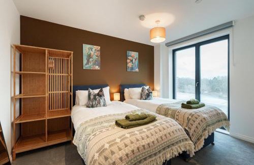 Holbeck Apartment | Bali Escape, 2Bed 2Bath, Leeds Center & Stadium 10 mins