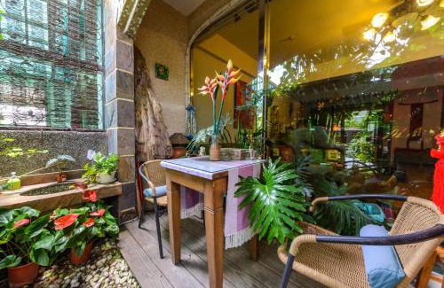 Hualien City Centre House | Bali House