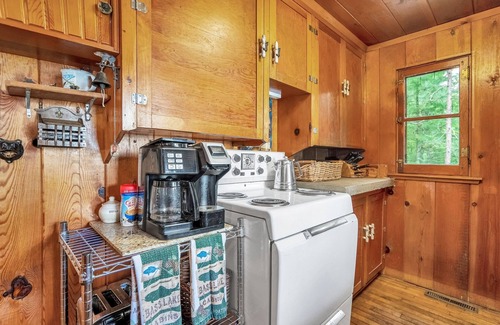 Kalkaska Cottage | Ball’s Bearadise