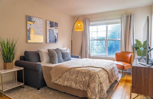 Old Ballard House | Ballard's Townhome with office & walk score 98