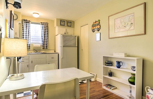 Baltimore Apartment | Baltimore Vacation Rental - WFH Friendly!
