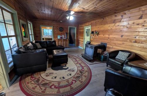 Pinehurst Ski Chalet | Baltyr Cabin