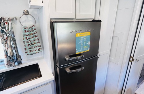 Oak Apartment | Bama Breeze the Airstream