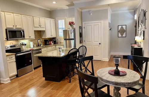 The Strip Condo | BamaNati - Step right out onto The Strip - walk to Stadium, Downtown & more!