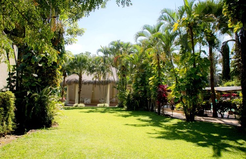 Mazatenango Hotel | Bambu Resort