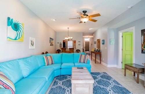 Sunset Pass Apartment | Banana Bay 6078 By Pkrm