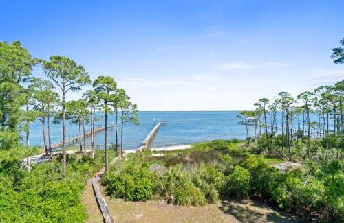 East End House | Banana Bay-East End of SGI Bayfront, Pool, Dock