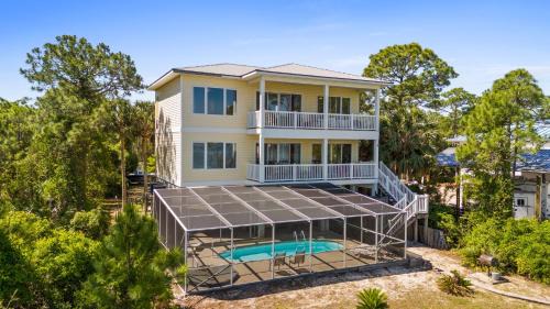 East End House | Banana Bay-East End of SGI Bayfront, Pool, Dock