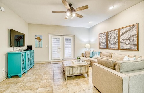 Sunset Pass House | Banana Bay Townhome