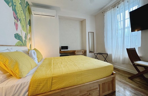 Bouvet Island Hotel | Banana Room Eden On The Sea Carlisle Bay Barbados