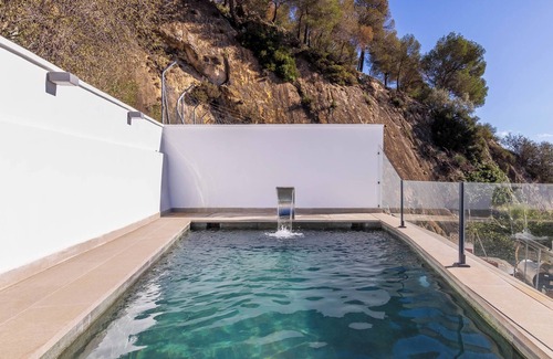 Carratraca Apartment | BANDERAS & SPA NORA HIDROMASSAGE+JACUZZI (CAMINITO DEL REY/MASSAGE ON REQUEST)