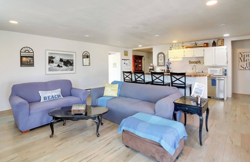 Bandon House | Bandon Home w/Patio, Steps to South Jetty Park