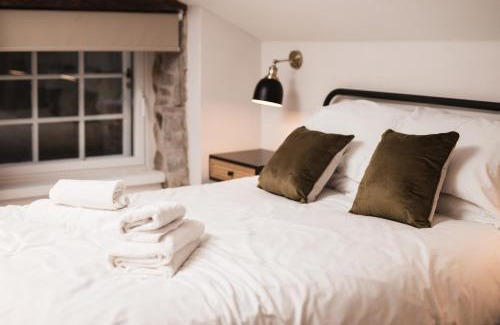 Chapel en le Frith Apartment | Bankers Quarters - Apt 1