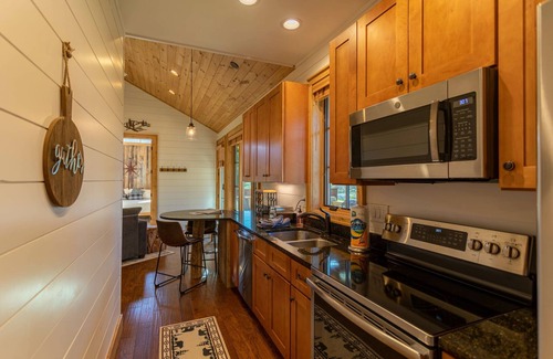Banner Elk House | Banner Sky - 2bd/2ba cabin with mountain views, wrap around porch minutes from downtown Banner Elk.