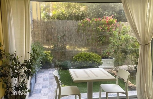 Livorno House | Baol, Paradise Inn