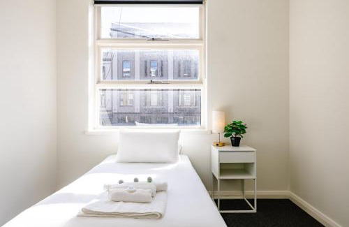 Chippendale Hotel | Bar Broadway