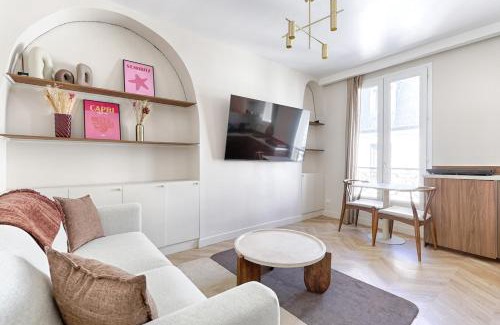 Riquet Stalingrad Apartment | Barbès Buttes Chaumont Cosy Studio 2P