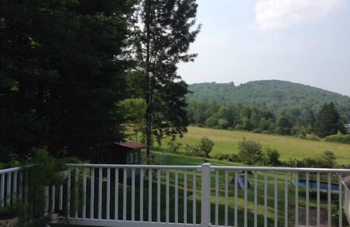 Beaver Dams Apartment | Barb and Barb's Country Getaway