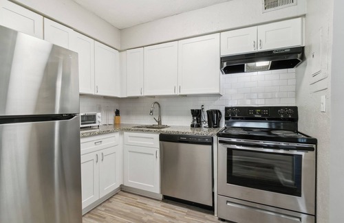 Marietta Apartment | Barcelo at East Cobb Q1 1 Bed 1 Bath Furnished
